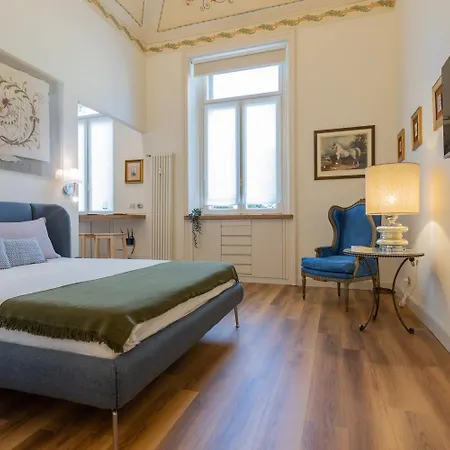 San Michele By Wonderful Italy 아파트